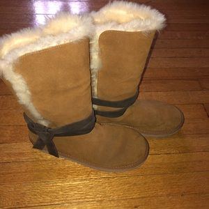 KoolaBurra by Ugg Women’s Boots.